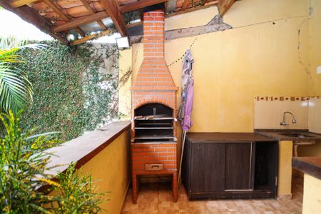 Casa de condomínio para alugar com 264m², 3 quartos e 10 vagas Casa de condomínio para alugar com 264m², 3 quartos e 10 vagasChurrasqueira