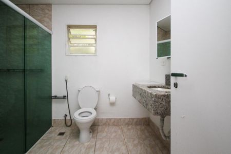 Casa de condomínio para alugar com 264m², 3 quartos e 10 vagas Casa de condomínio para alugar com 264m², 3 quartos e 10 vagasBanheiro Suíte