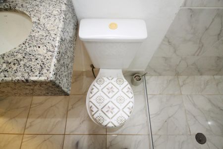 Casa de condomínio para alugar com 264m², 3 quartos e 10 vagas Casa de condomínio para alugar com 264m², 3 quartos e 10 vagasBanheiro