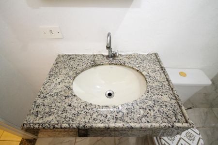 Casa de condomínio para alugar com 264m², 3 quartos e 10 vagas Casa de condomínio para alugar com 264m², 3 quartos e 10 vagasBanheiro
