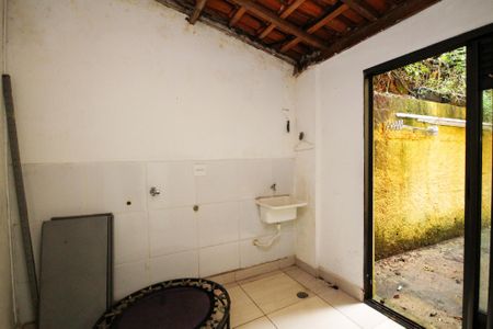 Casa de condomínio para alugar com 264m², 3 quartos e 10 vagas Casa de condomínio para alugar com 264m², 3 quartos e 10 vagasLavanderia