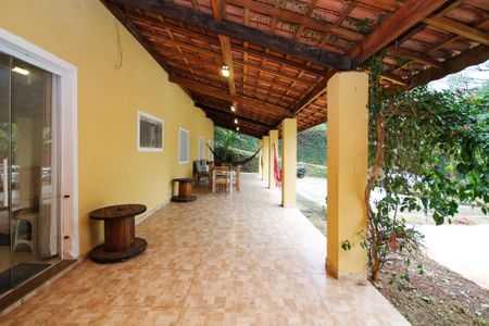 Casa de condomínio para alugar com 264m², 3 quartos e 10 vagas Casa de condomínio para alugar com 264m², 3 quartos e 10 vagasVaranda