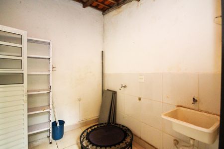 Casa de condomínio para alugar com 264m², 3 quartos e 10 vagas Casa de condomínio para alugar com 264m², 3 quartos e 10 vagasLavanderia