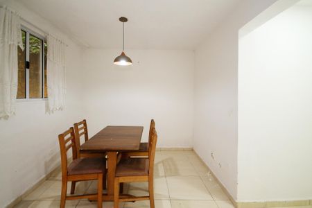 Casa de condomínio para alugar com 264m², 3 quartos e 10 vagas Casa de condomínio para alugar com 264m², 3 quartos e 10 vagasSala de Jantar
