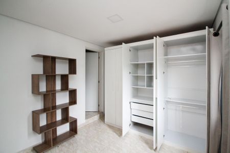 Casa de condomínio para alugar com 264m², 3 quartos e 10 vagas Casa de condomínio para alugar com 264m², 3 quartos e 10 vagasCloset Suíte