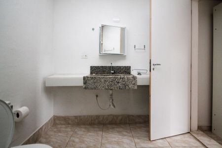 Casa de condomínio para alugar com 264m², 3 quartos e 10 vagas Casa de condomínio para alugar com 264m², 3 quartos e 10 vagasBanheiro Suíte