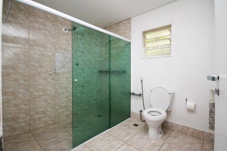 Casa de condomínio para alugar com 264m², 3 quartos e 10 vagas Casa de condomínio para alugar com 264m², 3 quartos e 10 vagasBanheiro Suíte