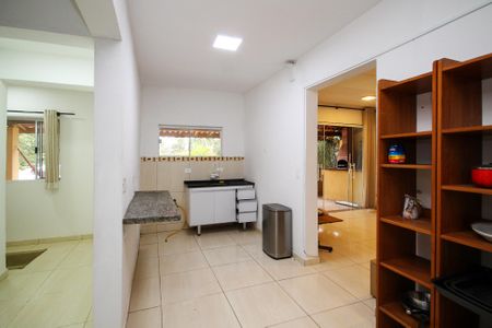 Casa de condomínio para alugar com 264m², 3 quartos e 10 vagas Casa de condomínio para alugar com 264m², 3 quartos e 10 vagasCozinha