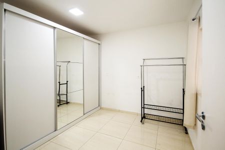 Casa de condomínio para alugar com 264m², 3 quartos e 10 vagas Casa de condomínio para alugar com 264m², 3 quartos e 10 vagasQuarto 2