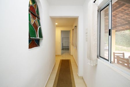 Casa de condomínio para alugar com 264m², 3 quartos e 10 vagas Casa de condomínio para alugar com 264m², 3 quartos e 10 vagasCorredor Quartos