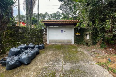 Placa de casa de condomínio para alugar com 3 quartos, 264m² em Chácara Represinha, Cotia