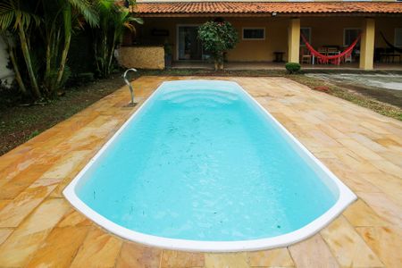 Casa de condomínio para alugar com 264m², 3 quartos e 10 vagas Casa de condomínio para alugar com 264m², 3 quartos e 10 vagasPiscina