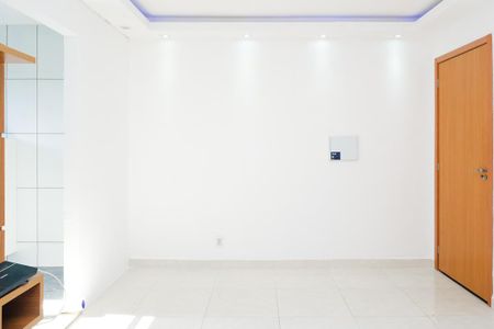Apartamento para alugar com 44m², 2 quartos e sem vaga