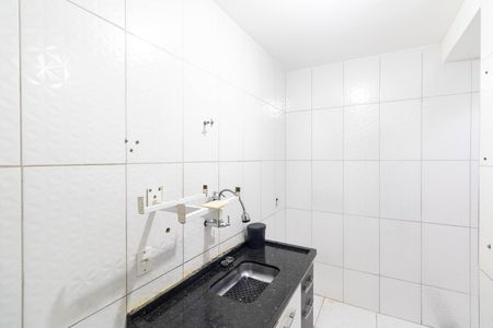 Apartamento para alugar com 48m², 2 quartos e 1 vaga Apartamento para alugar com 48m², 2 quartos e 1 vagaCozinha e Área de Serviço