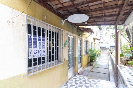 Fachada de apartamento para alugar com 2 quartos, 48m² em Cosmos, Rio de Janeiro