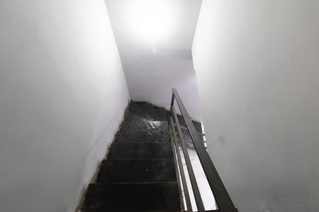 Apartamento para alugar com 48m², 2 quartos e 1 vaga Apartamento para alugar com 48m², 2 quartos e 1 vagaEscada