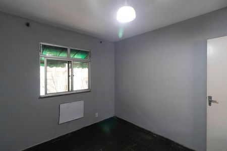 Quarto 2 de apartamento para alugar com 2 quartos, 48m² em Cosmos, Rio de Janeiro