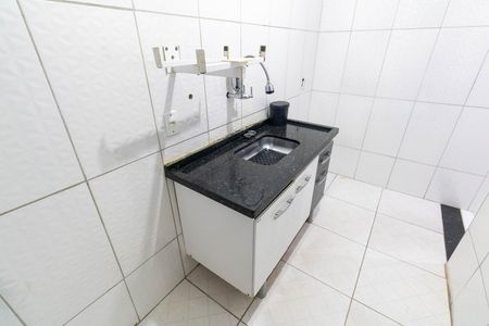 Apartamento para alugar com 48m², 2 quartos e 1 vaga Apartamento para alugar com 48m², 2 quartos e 1 vagaCozinha e Área de Serviço