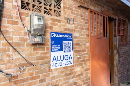 Fachada de casa para alugar com 2 quartos, 60m² em Jardim Leni, São Paulo