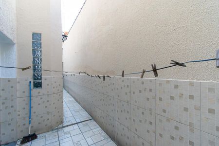 Quintal de casa à venda com 3 quartos, 300m² em Vila Rica, São Paulo