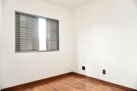 Apartamento à venda com 192m², 3 quartos e 2 vagas Apartamento à venda com 192m², 3 quartos e 2 vagasQuarto 1