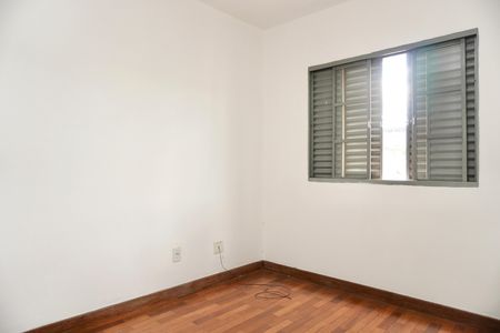 Apartamento à venda com 192m², 3 quartos e 2 vagas Apartamento à venda com 192m², 3 quartos e 2 vagasQuarto 2
