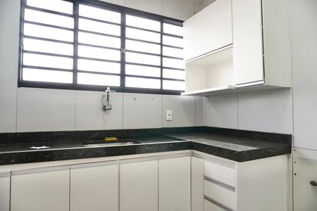 Cozinha  de apartamento à venda com 3 quartos, 192m² em Padre Eustáquio, Belo Horizonte