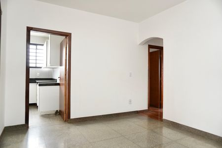 Apartamento à venda com 192m², 3 quartos e 2 vagas Apartamento à venda com 192m², 3 quartos e 2 vagasSala 2