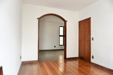 Apartamento à venda com 192m², 3 quartos e 2 vagas Apartamento à venda com 192m², 3 quartos e 2 vagasSala 1