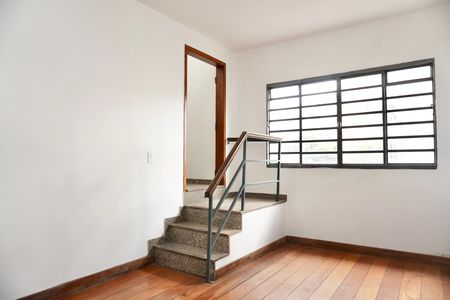 Apartamento à venda com 192m², 3 quartos e 2 vagas Apartamento à venda com 192m², 3 quartos e 2 vagasSala 1