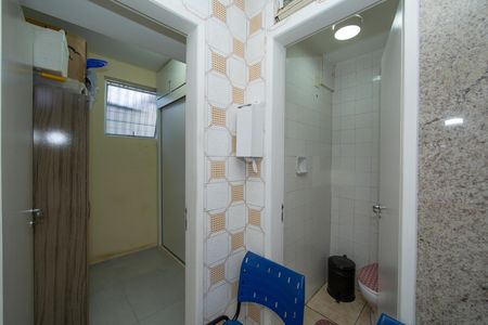 BANHO E QUARTO DE EMPREGADA de apartamento à venda com 3 quartos, 128m² em Nova Suíça, Belo Horizonte