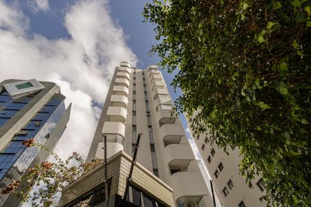 Fachada de apartamento para alugar com 2 quartos, 102m² em Planalto Paulista, São Paulo