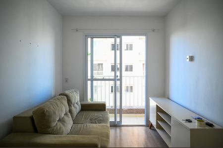 Sala de apartamento para alugar com 2 quartos, 37m² em Jardim Imperador (zona Sul), São Paulo