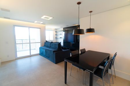 Apartamento à venda com 70m², 2 quartos e 2 vagas Apartamento à venda com 70m², 2 quartos e 2 vagasSala