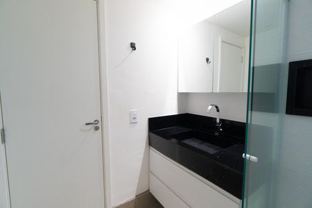 Apartamento à venda com 70m², 2 quartos e 2 vagas Apartamento à venda com 70m², 2 quartos e 2 vagasBanheiro Social