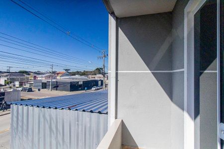 Varanda do Quarto 2  de casa à venda com 3 quartos, 150m² em Sítio Cercado, Curitiba