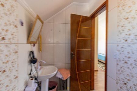 Casa à venda com 150m², 3 quartos e 1 vaga Casa à venda com 150m², 3 quartos e 1 vagaBanheiro Social