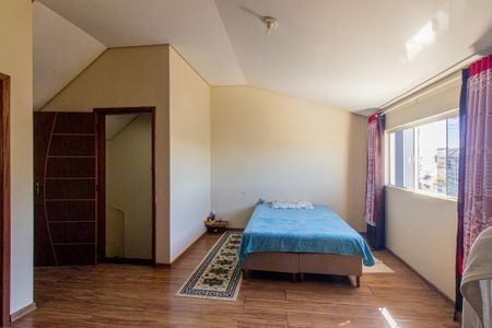 Casa à venda com 150m², 3 quartos e 1 vaga Casa à venda com 150m², 3 quartos e 1 vagaAtico