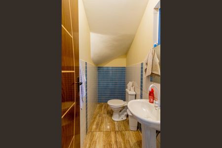 Casa à venda com 150m², 3 quartos e 1 vaga Casa à venda com 150m², 3 quartos e 1 vagaLavabo