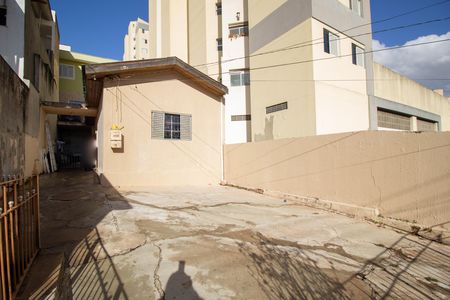 Casa à venda com 80m², 1 quarto e sem vaga Casa à venda com 80m², 1 quarto e sem vagaQuintal