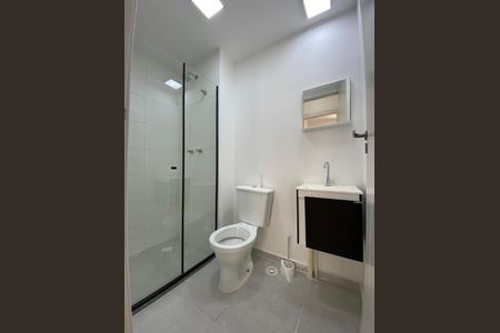 Apartamento à venda com 37m², 2 quartos e sem vaga Apartamento à venda com 37m², 2 quartos e sem vagaBanheiro