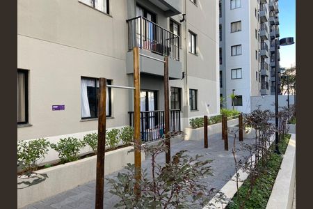 Apartamento à venda com 37m², 2 quartos e sem vaga Apartamento à venda com 37m², 2 quartos e sem vagaArea Comum