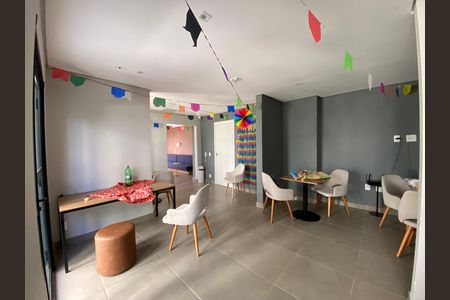 Apartamento à venda com 37m², 2 quartos e sem vaga Apartamento à venda com 37m², 2 quartos e sem vagaArea Comum