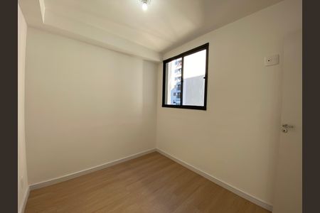 Quarto de apartamento à venda com 2 quartos, 37m² em Jaguaré, São Paulo