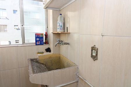 Área de Serviço de apartamento para alugar com 2 quartos, 50m² em Conjunto Habitacional Padre Manoel de Paiva, São Paulo