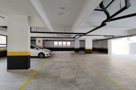 Apartamento para alugar com 72m², 2 quartos e 1 vaga Apartamento para alugar com 72m², 2 quartos e 1 vagaGaragem