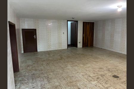 Casa para alugar com 3 quartos, 308m² em Jardim Social, Curitiba