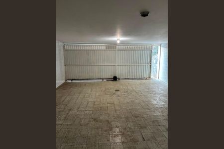 Casa à venda com 308m², 3 quartos e 2 vagas