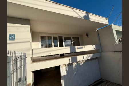 Casa à venda com 308m², 3 quartos e 2 vagas