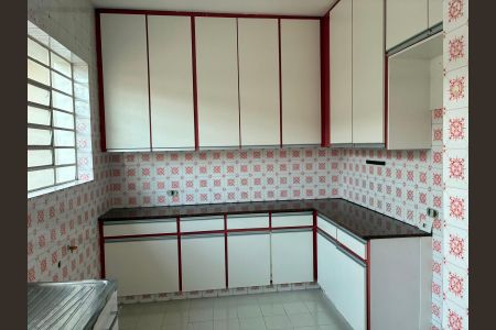 Casa à venda com 308m², 3 quartos e 2 vagas